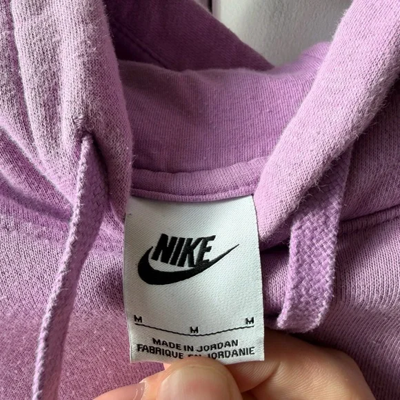 Nike Men’s Club Fleece-Lavender Sweatshirt - Picture 3 of 4